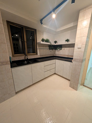 Parkview Apartments (D23), Apartment #618228391